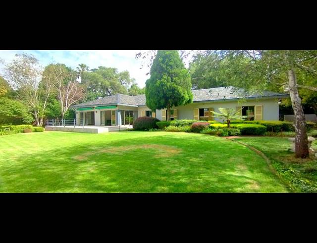 4 BEDROOM HOUSE FOR SALE IN LAKEFIELD